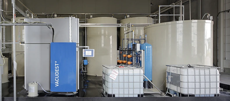 El tratamiento eficiente del agua de lavado con VACUDEST permite la circulación en Zinkpower
